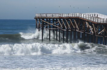 crystal pier boardwalk san diego attractions